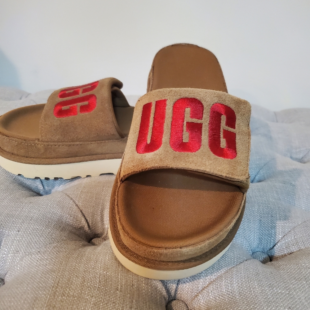 UGG Womens Laton Slide, Chestnut (Size: 8 - NEW) - Picture 1 of 12